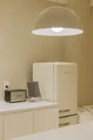 레트로 감성의 크림톤 라운지 디테일